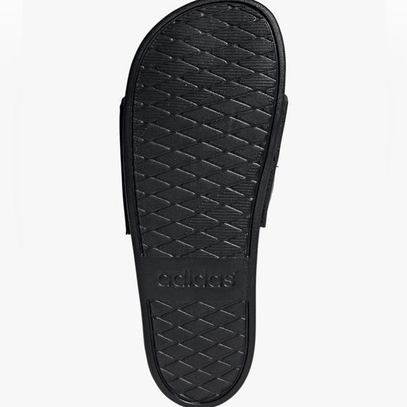 Adidas Sandals - Picture 2 of 5